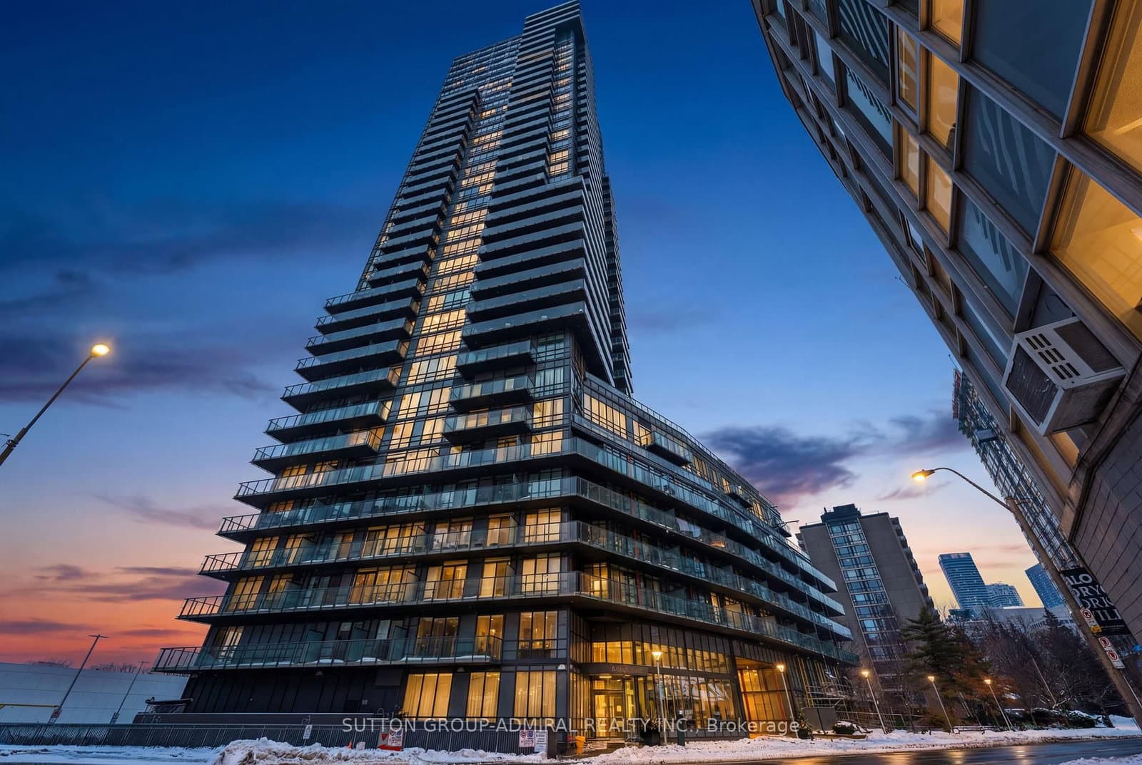 825 Church Street, Unit 516