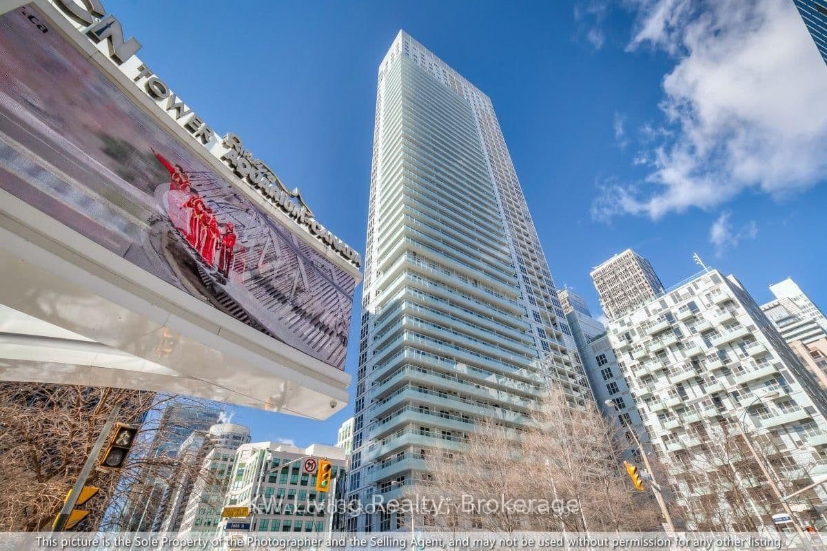#3012 - 300 Front Street W