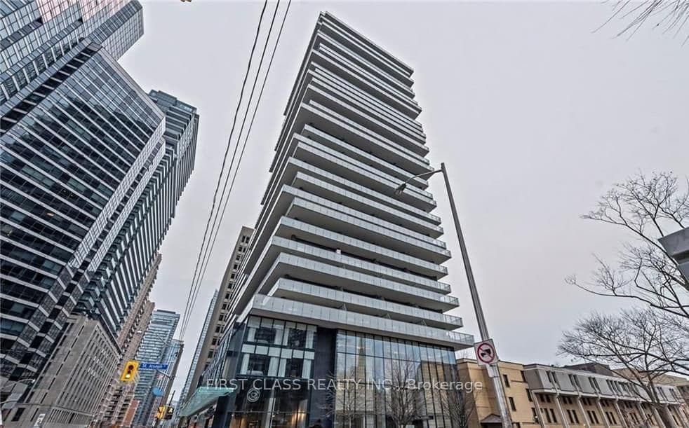 #1008 - 57 St Joseph Street