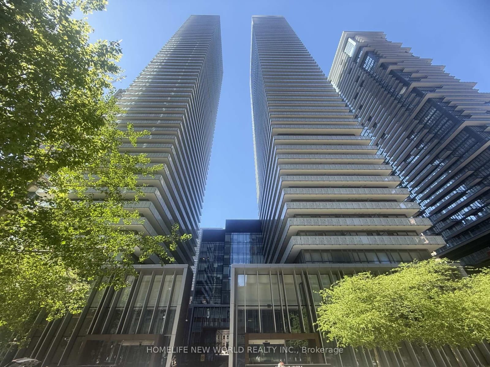 #4506 - 50 Charles Street E