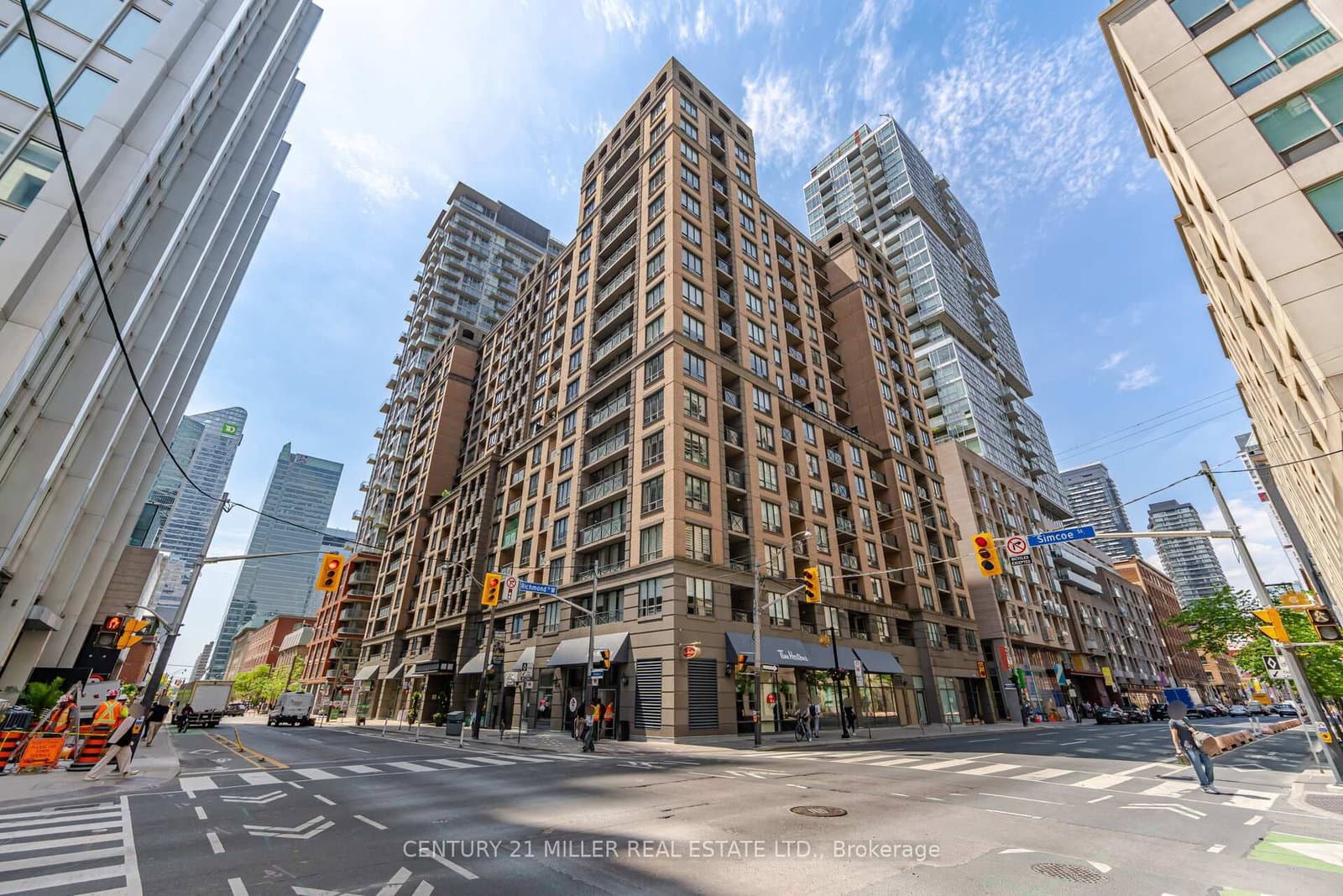 #PH # 12 - 140 Simcoe Road
