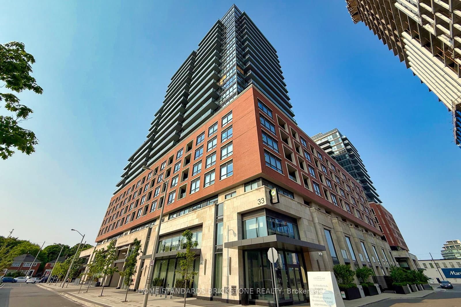 #429 - 33 Frederick Todd Way