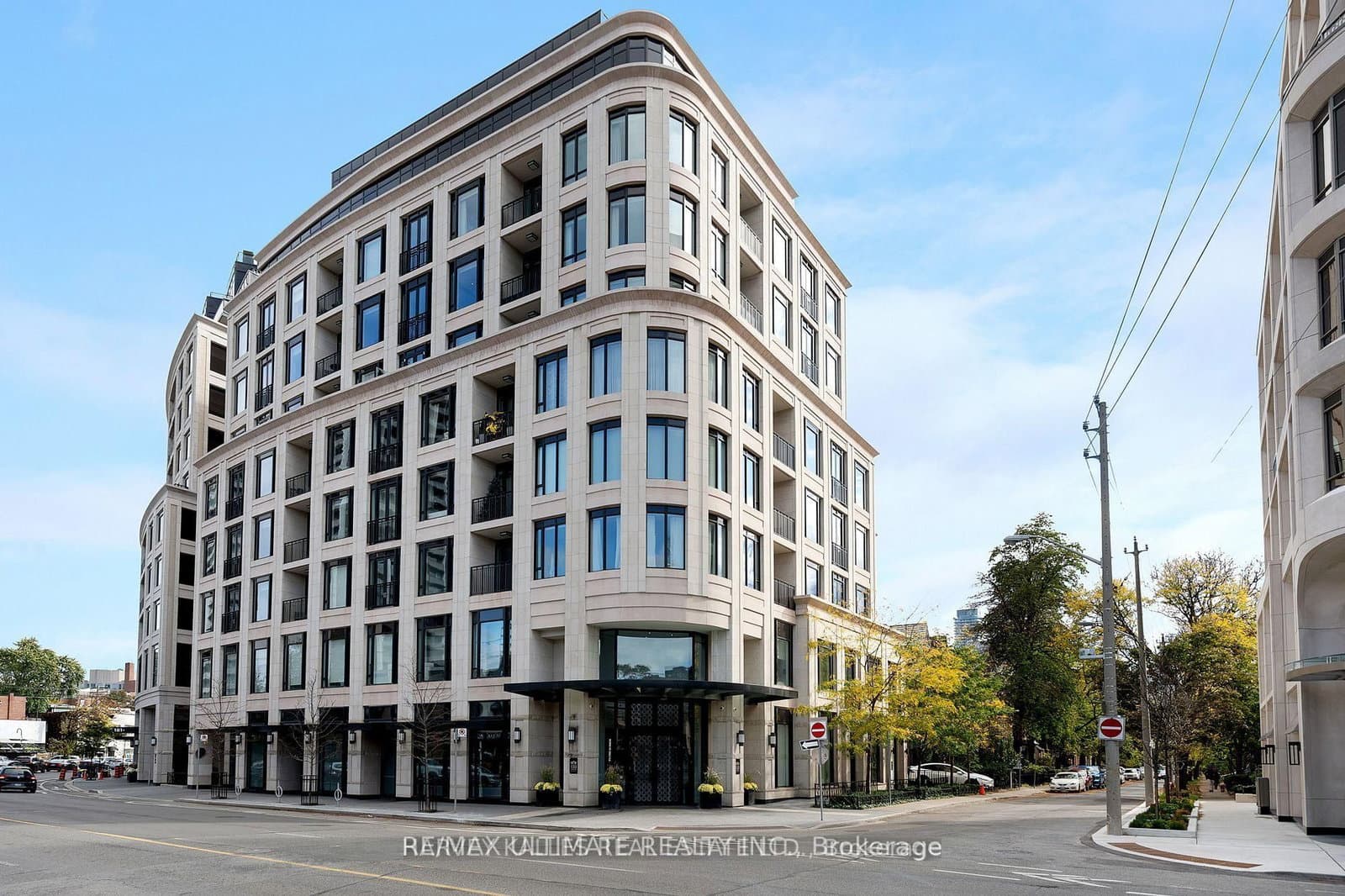 #202 - 133 Hazelton Avenue