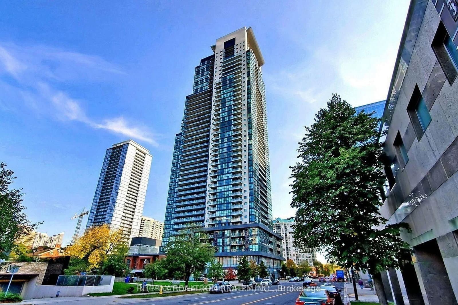 5162 Yonge Street, Unit 2111
