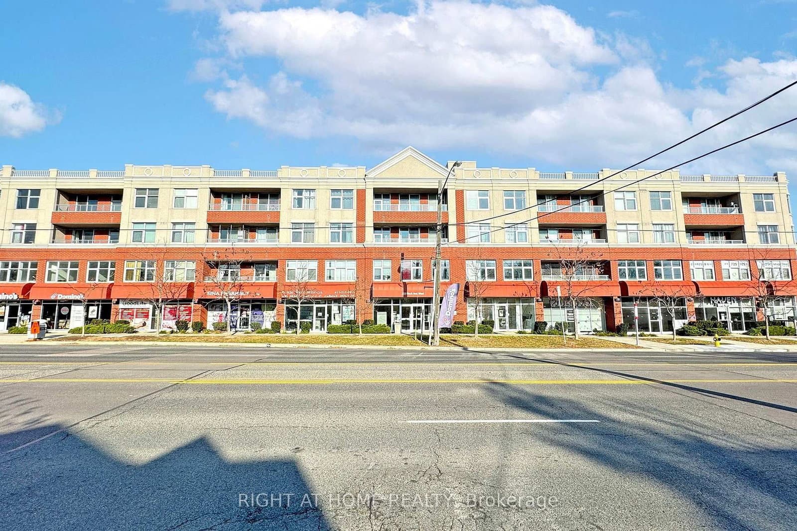 #217 - 222 Finch Avenue W