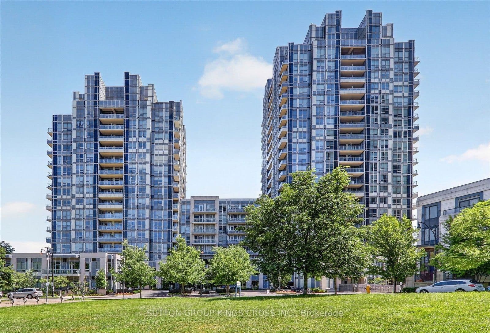 #317 - 120 Harrison Garden Boulevard