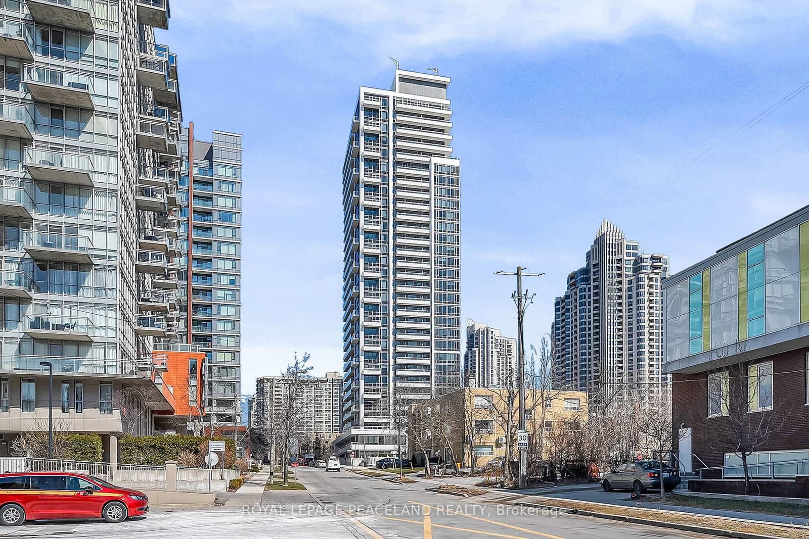 #1215 - 75 Canterbury Place