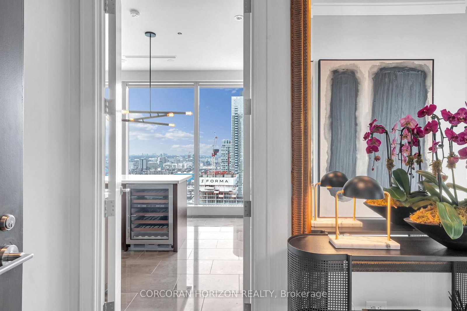 #3303 - 183 Wellington Street W