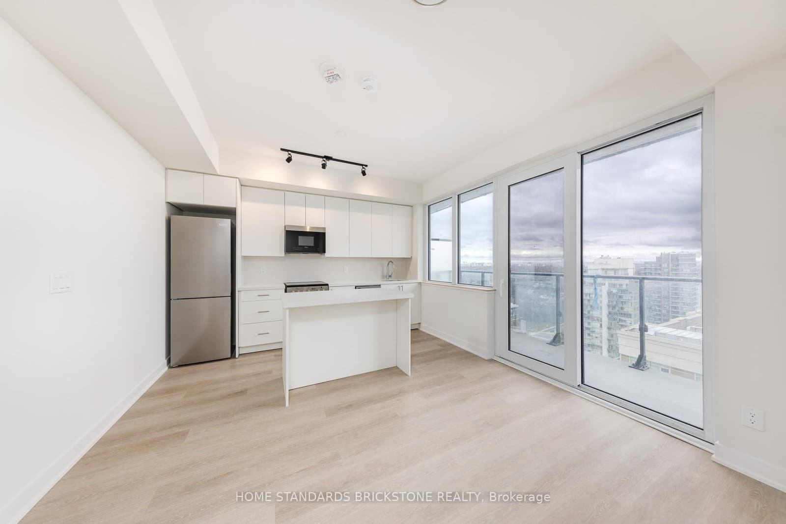 15 ellerslie Avenue, Unit 2009