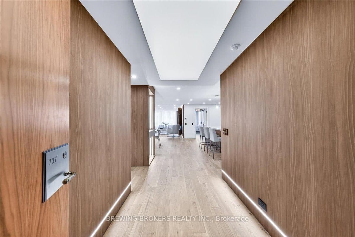 #737 - 3600 Yonge Street