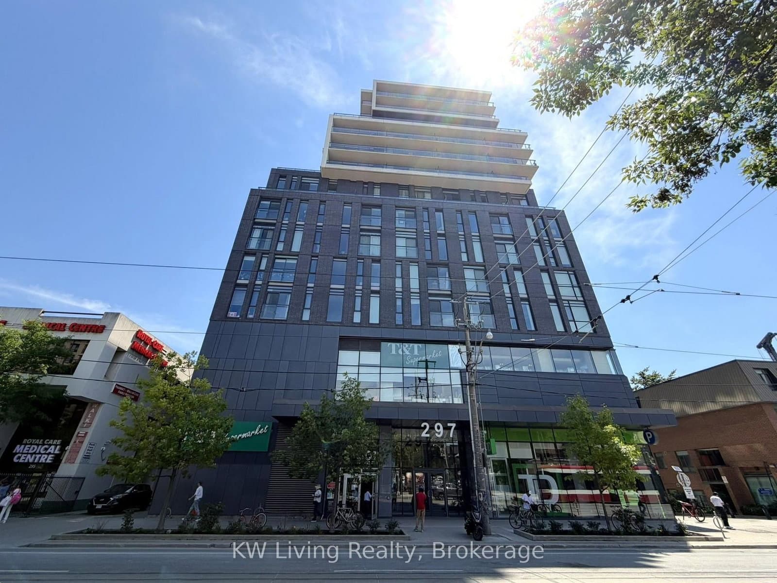 #509 - 297 College Street
