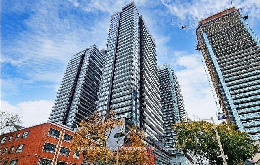 127 Broadway Avenue, Unit 2906