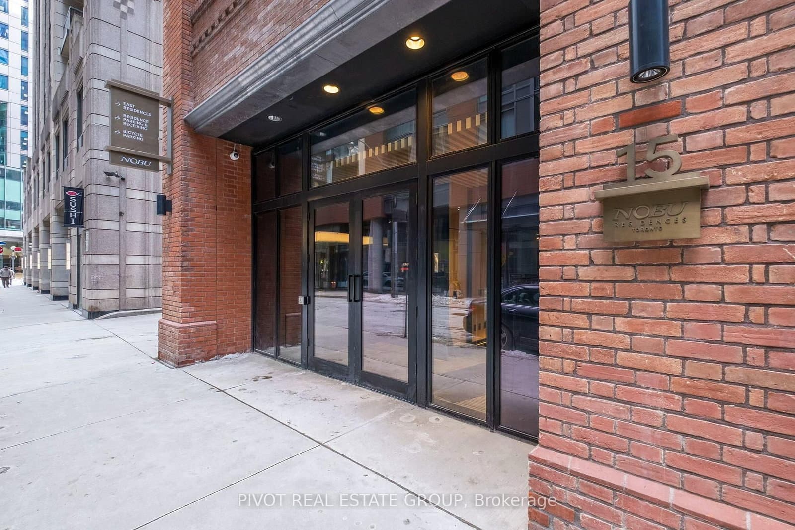 #4502 - 15 Mercer Street
