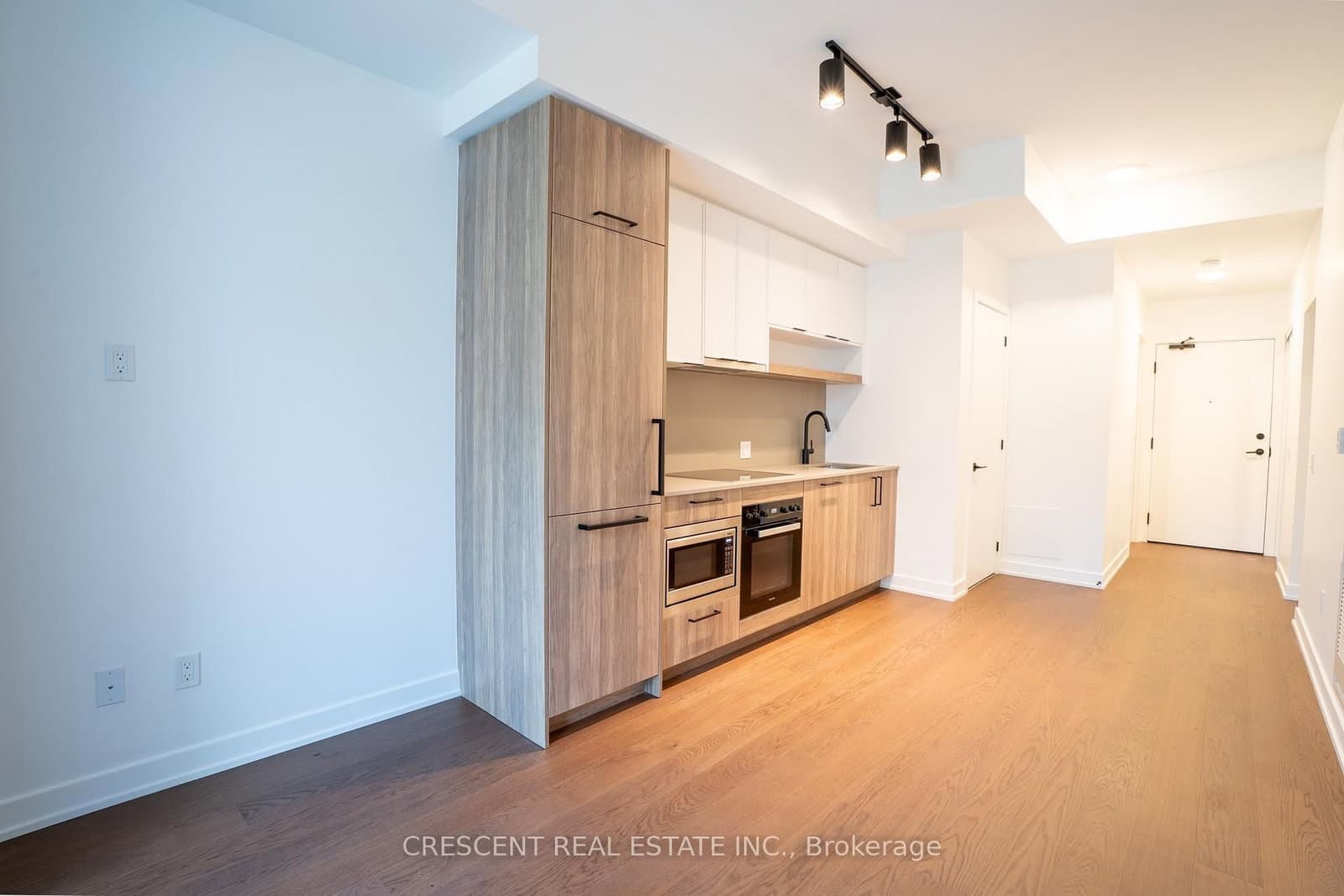 91 Montclair Avenue, Unit 201