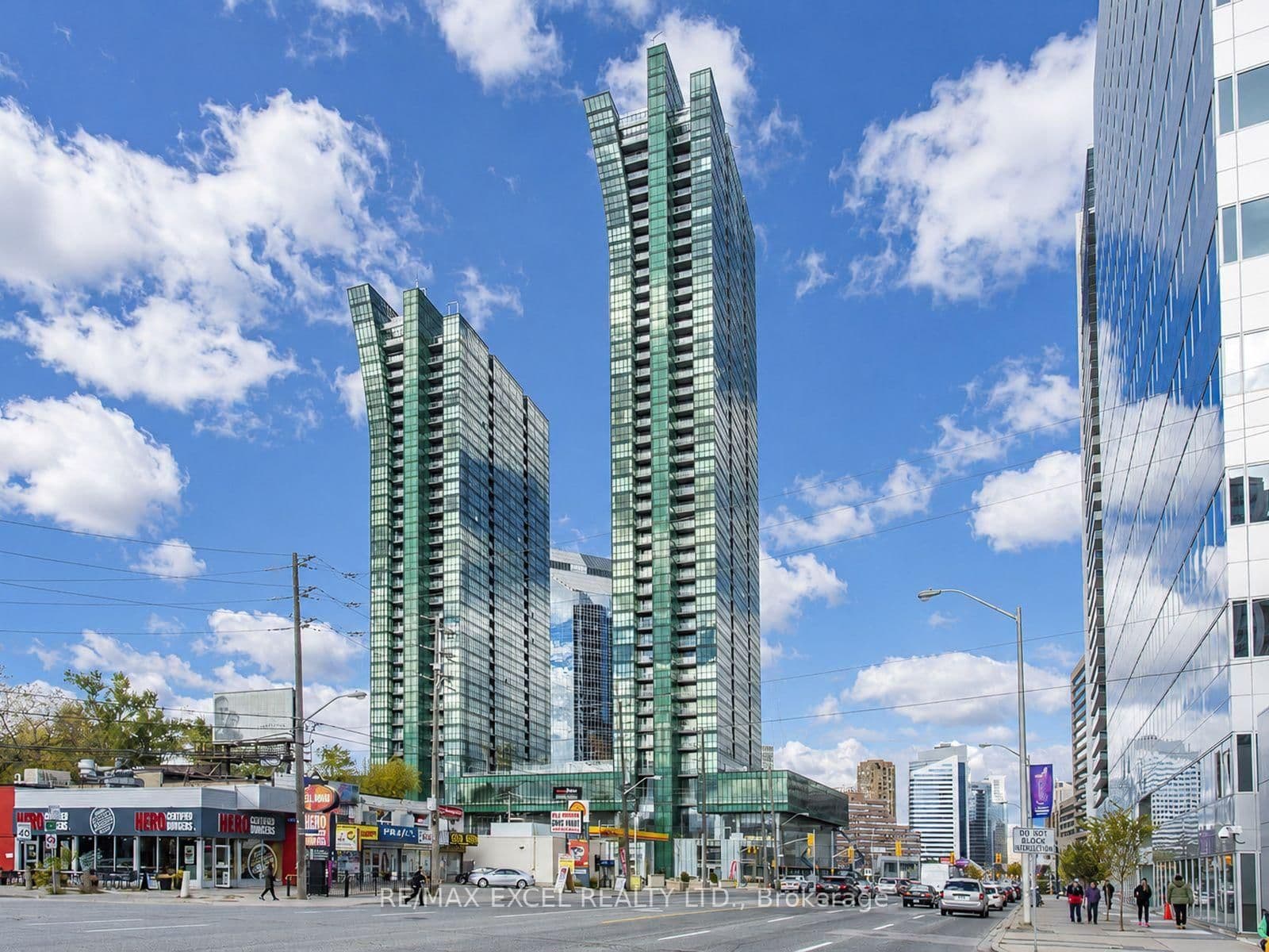 #2403 - 11 Bogert Avenue