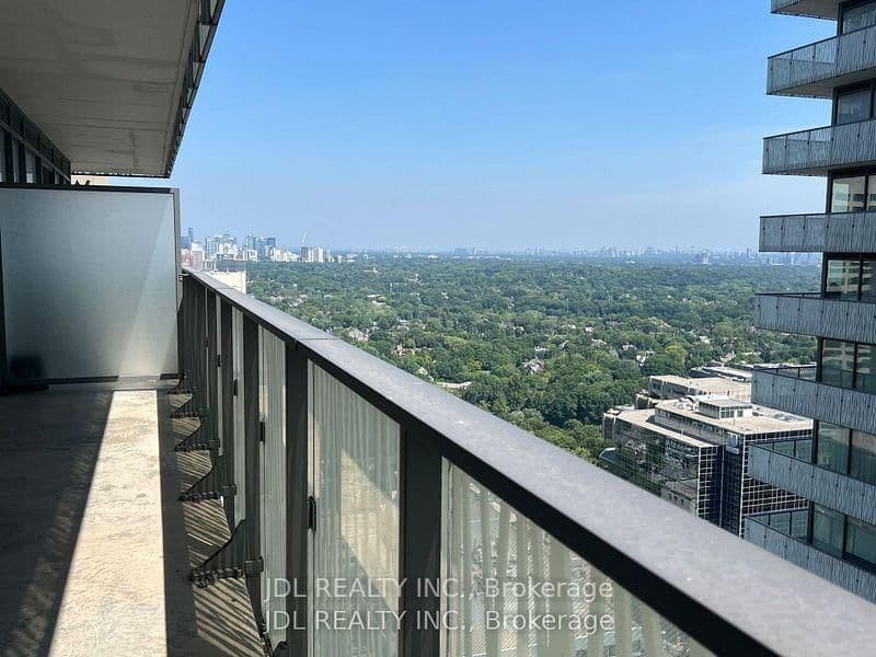 42 Charles Street E, Unit 3609