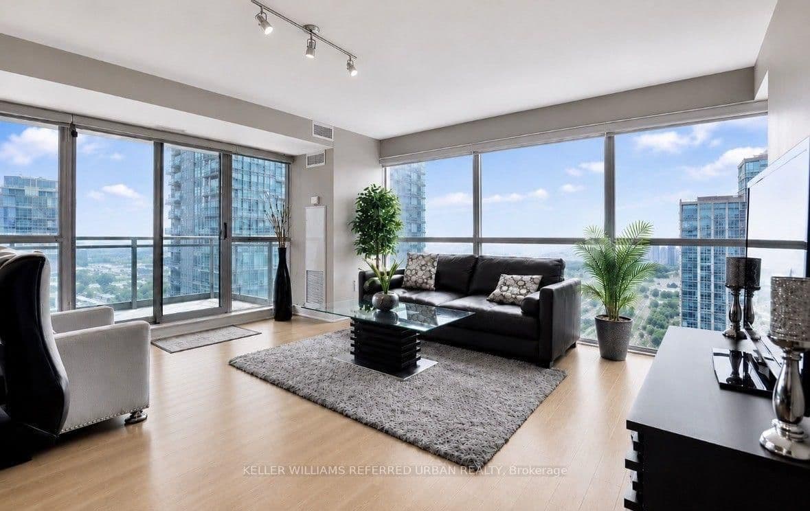 #1803 - 100 Western Battery Road