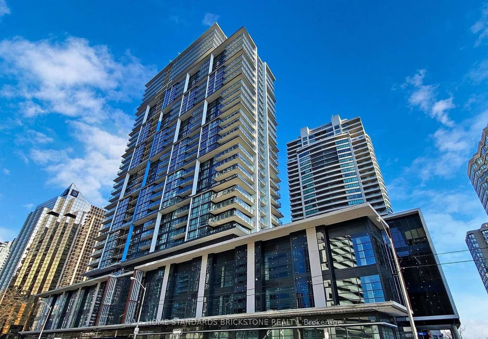4955 Yonge Street, Unit 1709
