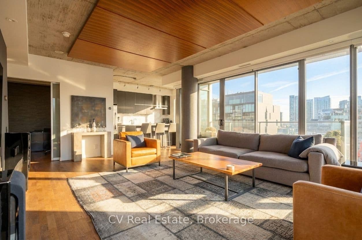95 Bathurst Street, Unit 1305