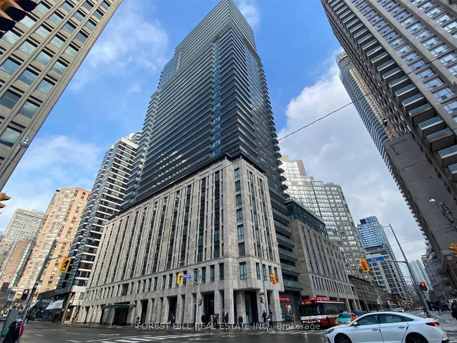 955 Bay Street, Unit 807