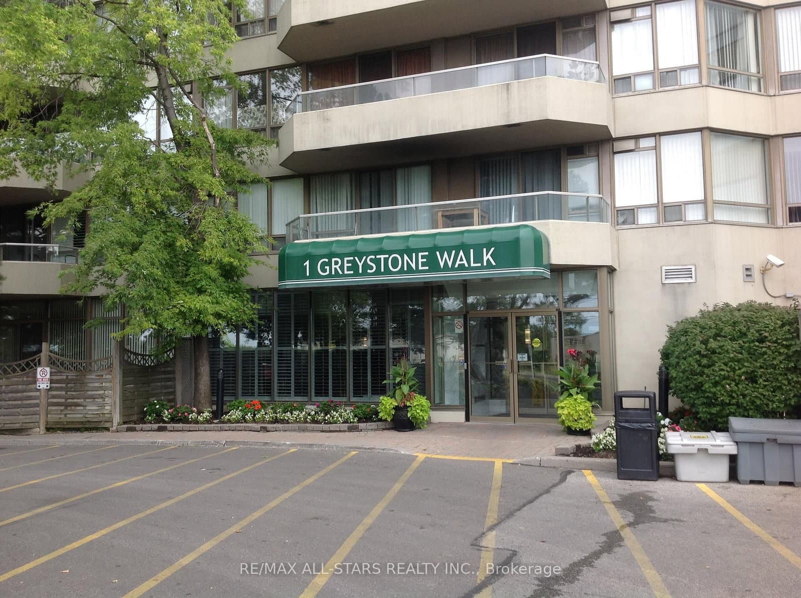 #1889 - 1 Greystone Walk Drive
