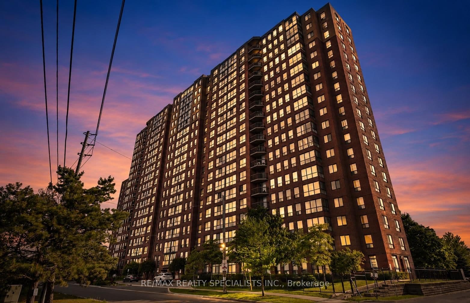 #311 - 330 Mccowan Road