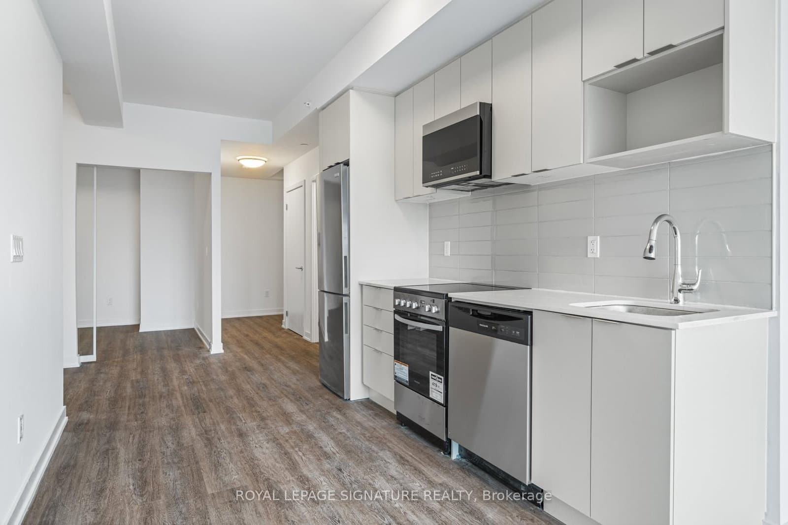 4569 Kingston Road, Unit 505