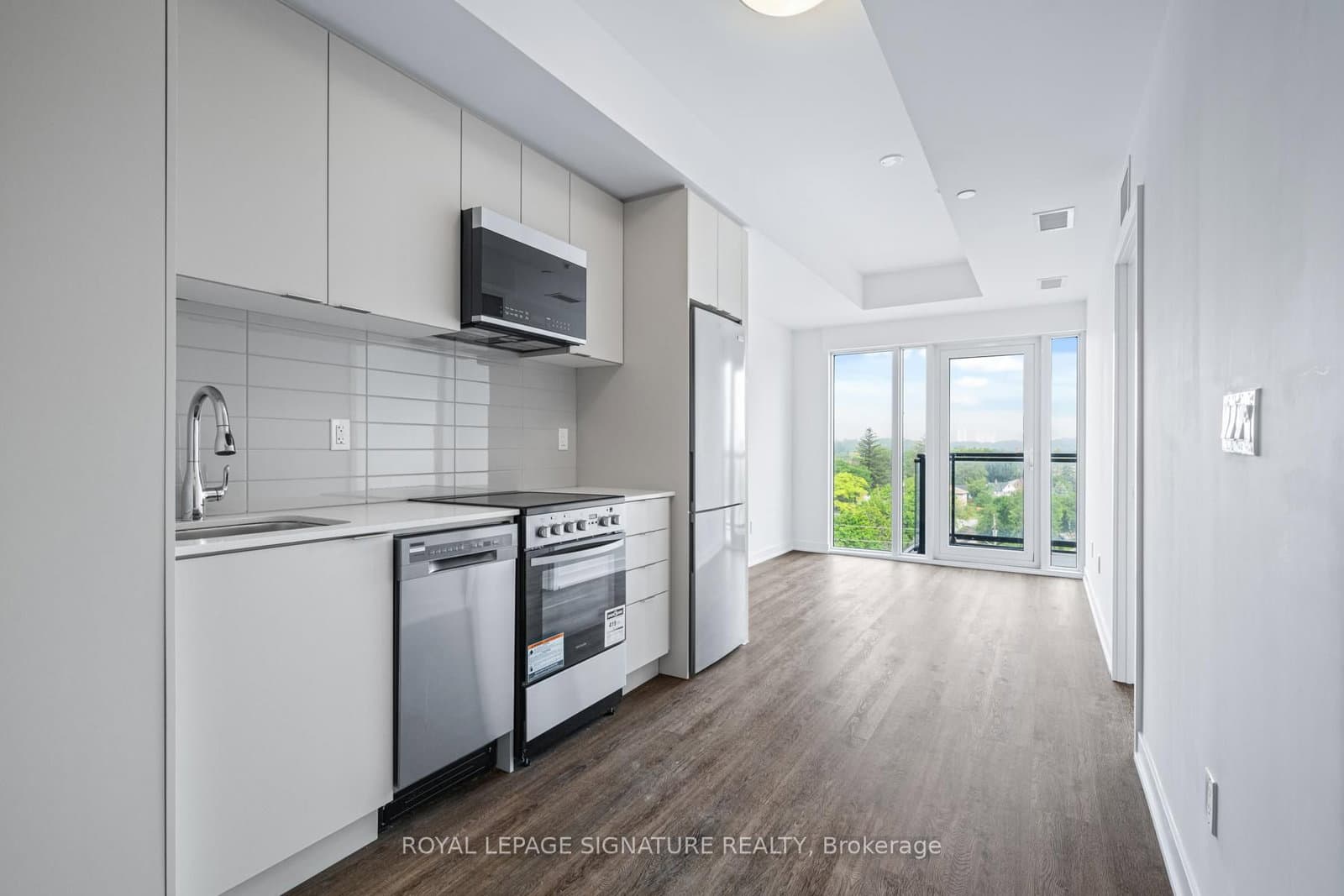 4569 Kingston Road, Unit 706