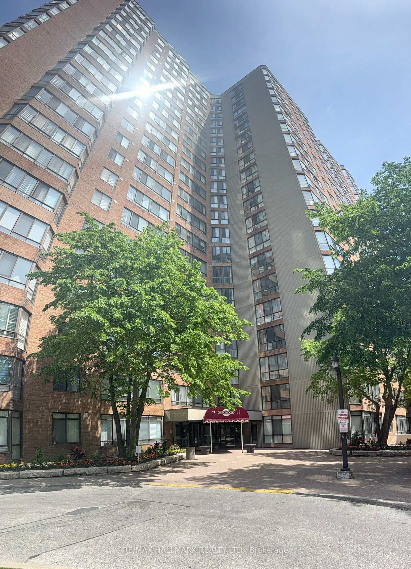 #2028 - 75 Bamburgh Circle