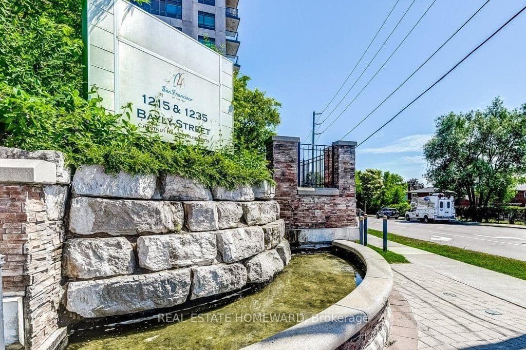 #501 - 1215 Bayly Street