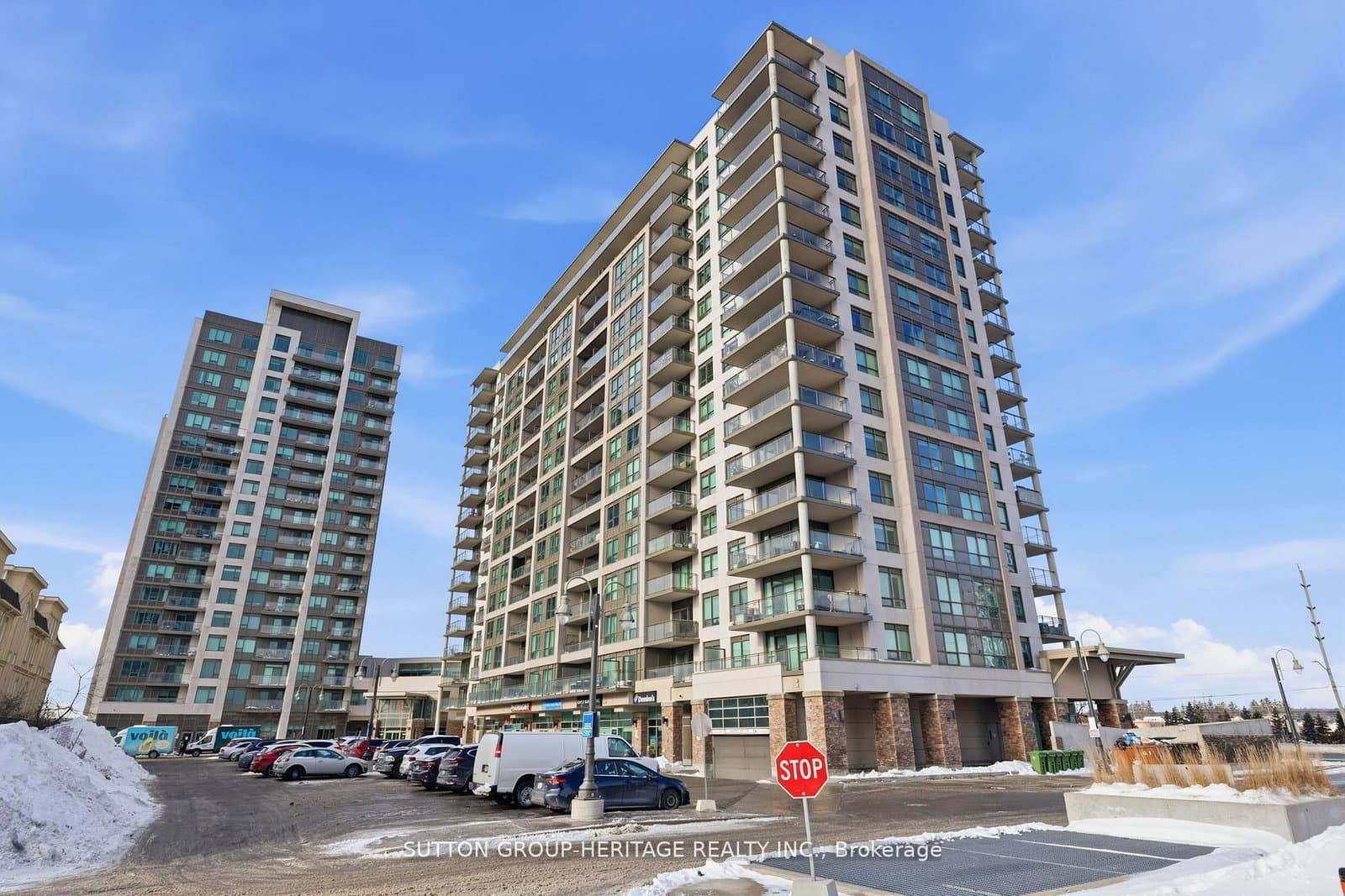 #213 - 1235 Bayly Street