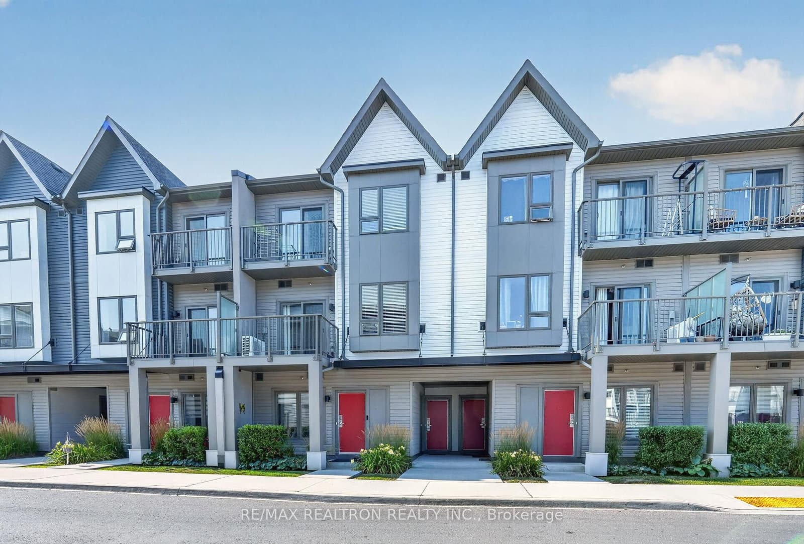 #1010 - 2635 William Jackson Drive