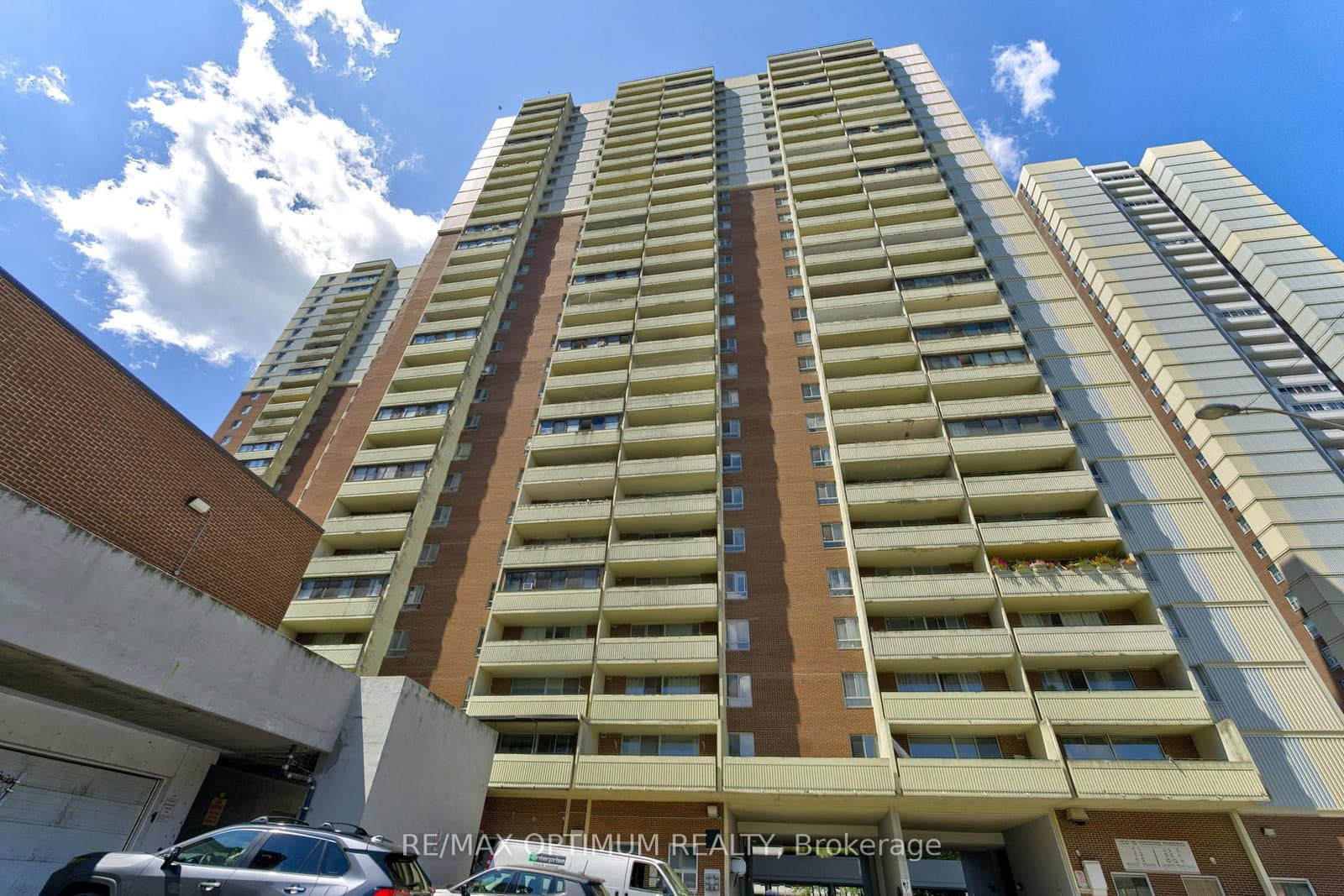 #2110 - 5 Massey Square