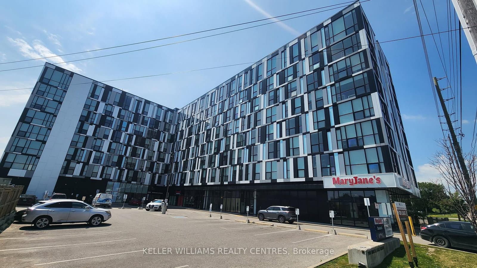 #832 - 1900 Simcoe Street N