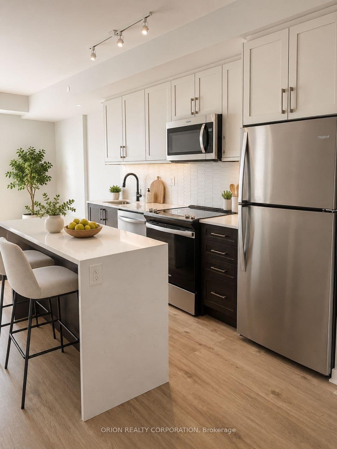 #110 - 201 Brock Street S