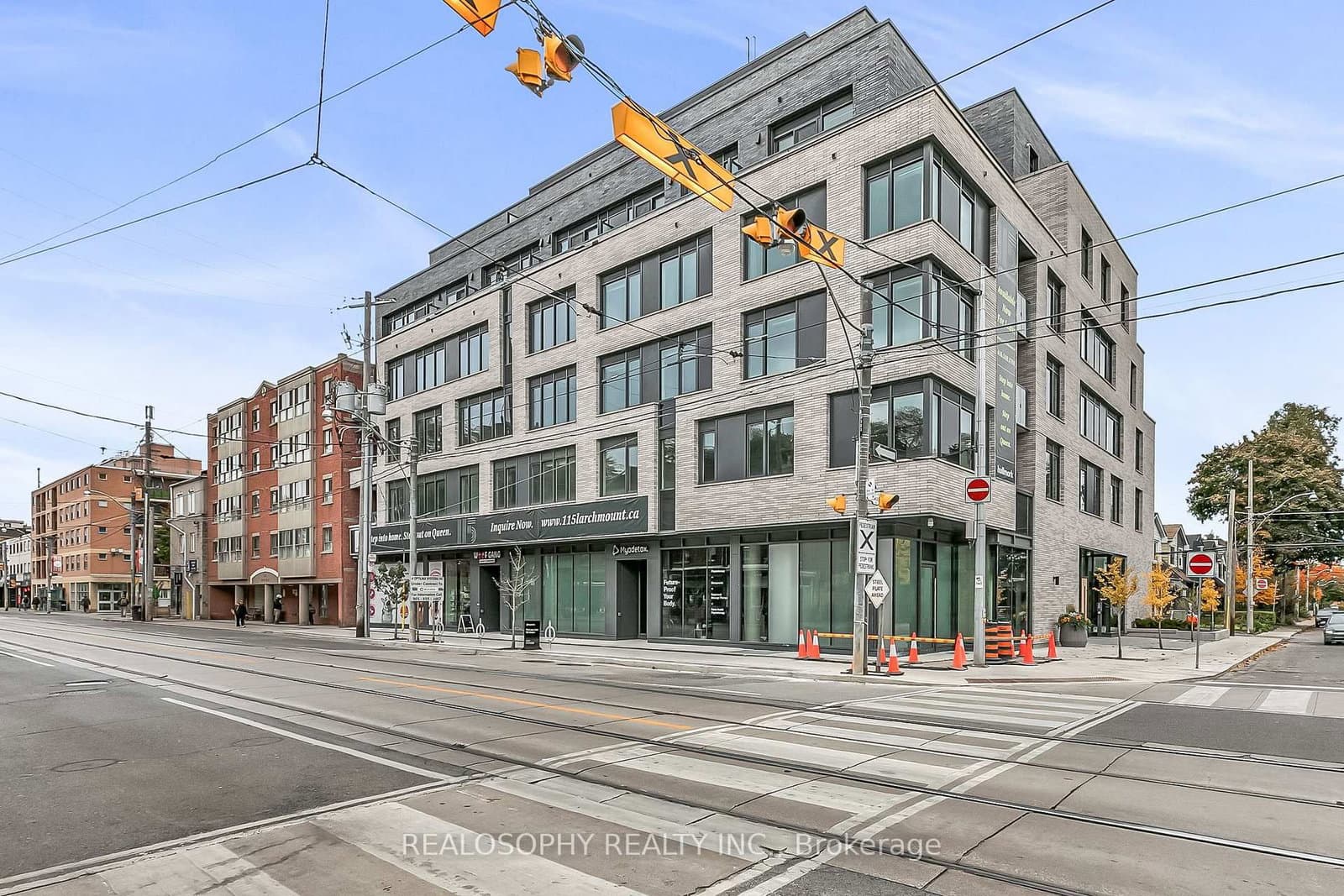 #509 - 115 Larchmount Avenue