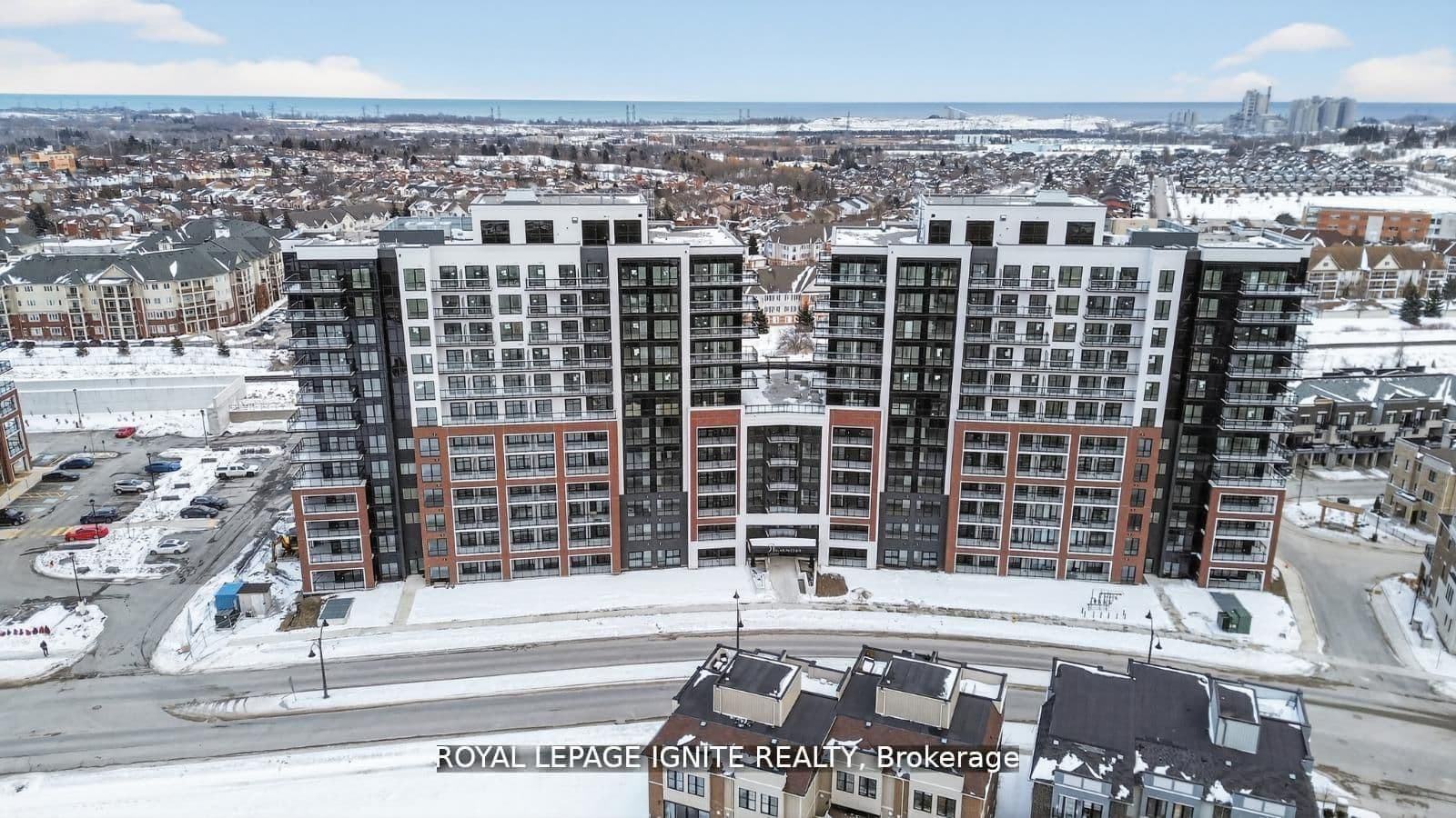 #1118 - 51 Clarington Boulevard