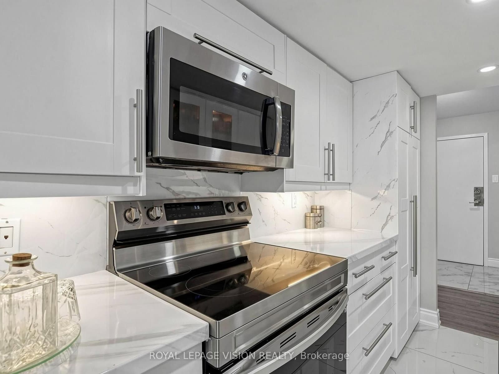 #419 - 11753 Sheppard Avenue E