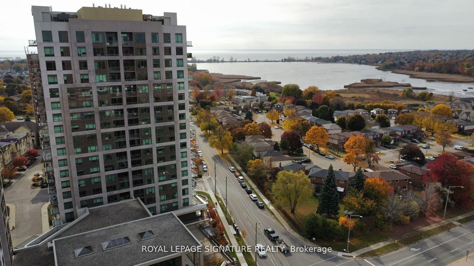 1215 Bayly Street, Unit PH206