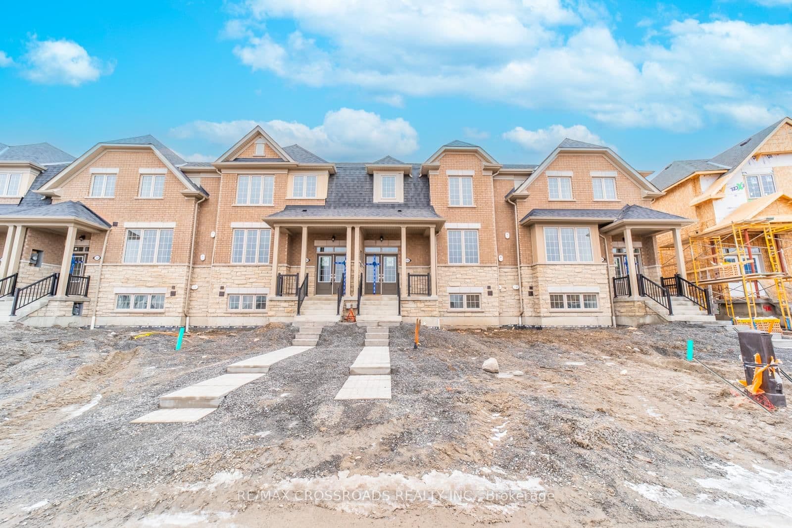 332 Coronation Road
