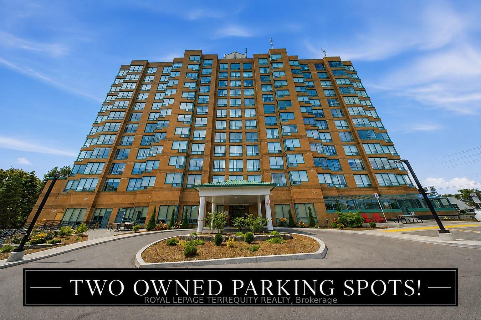 #606 - 711 Rossland Road E