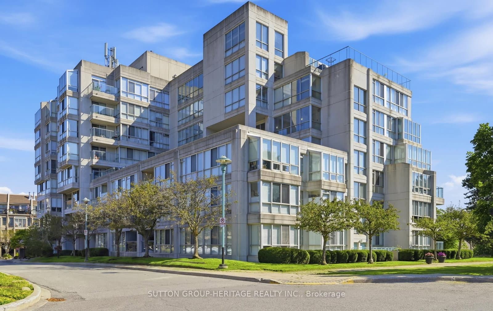 #514 - 25 Cumberland Lane