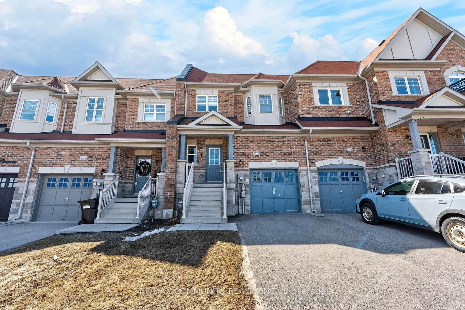 1228 Peelar Crescent