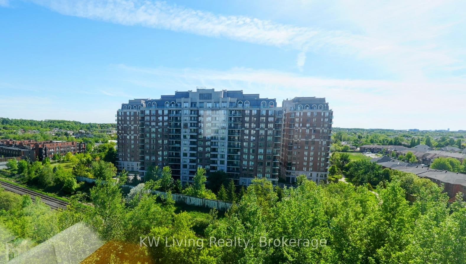 #1005 - 29 Northern Heights Drive
