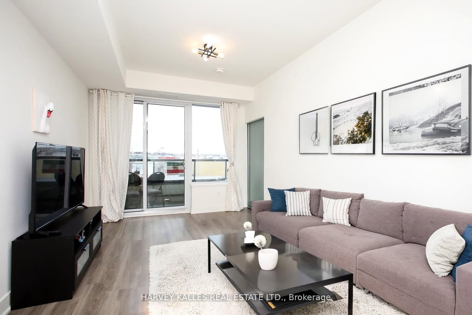 #305 - 185 Deerfield Road