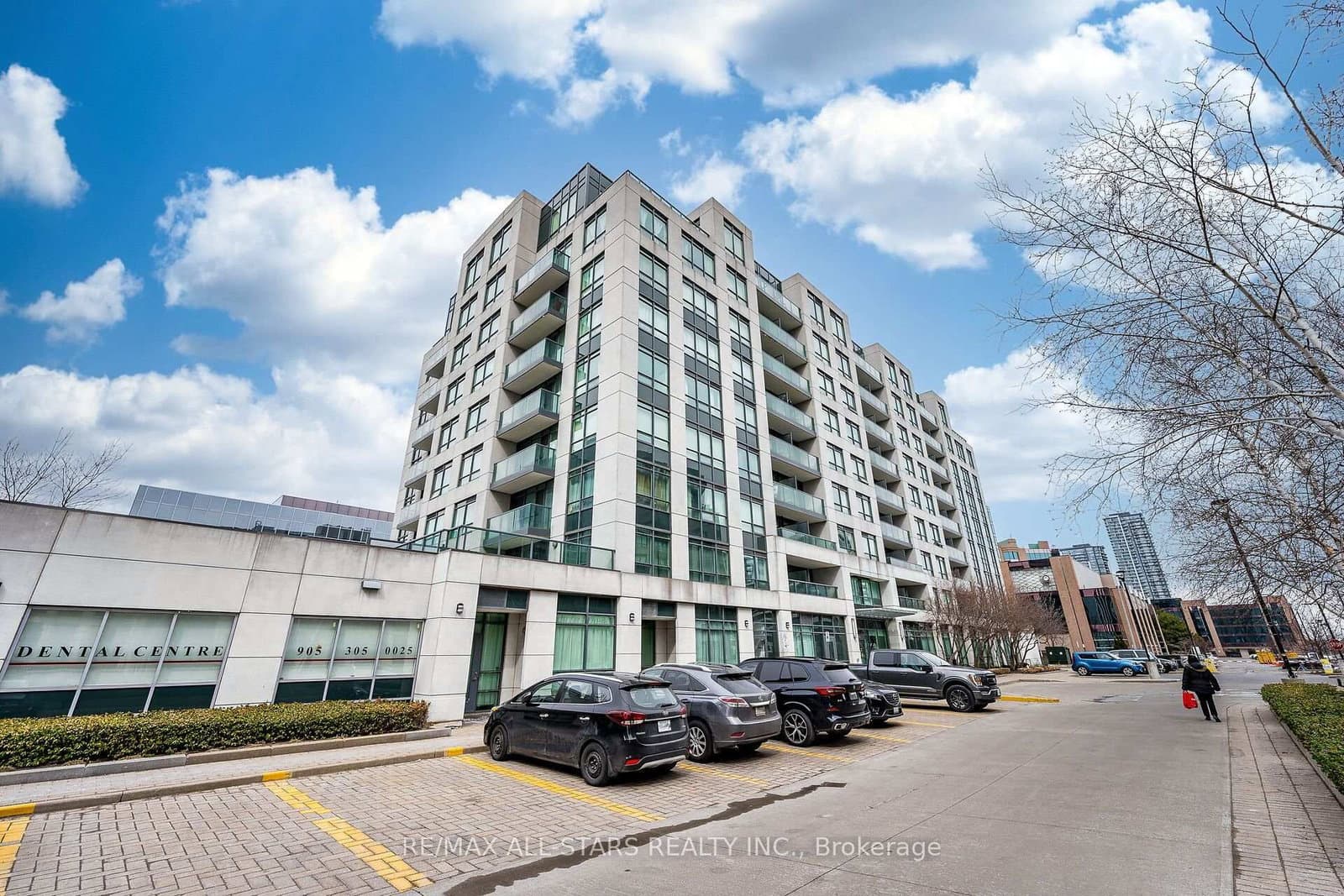 #806 - 32 Clegg Road
