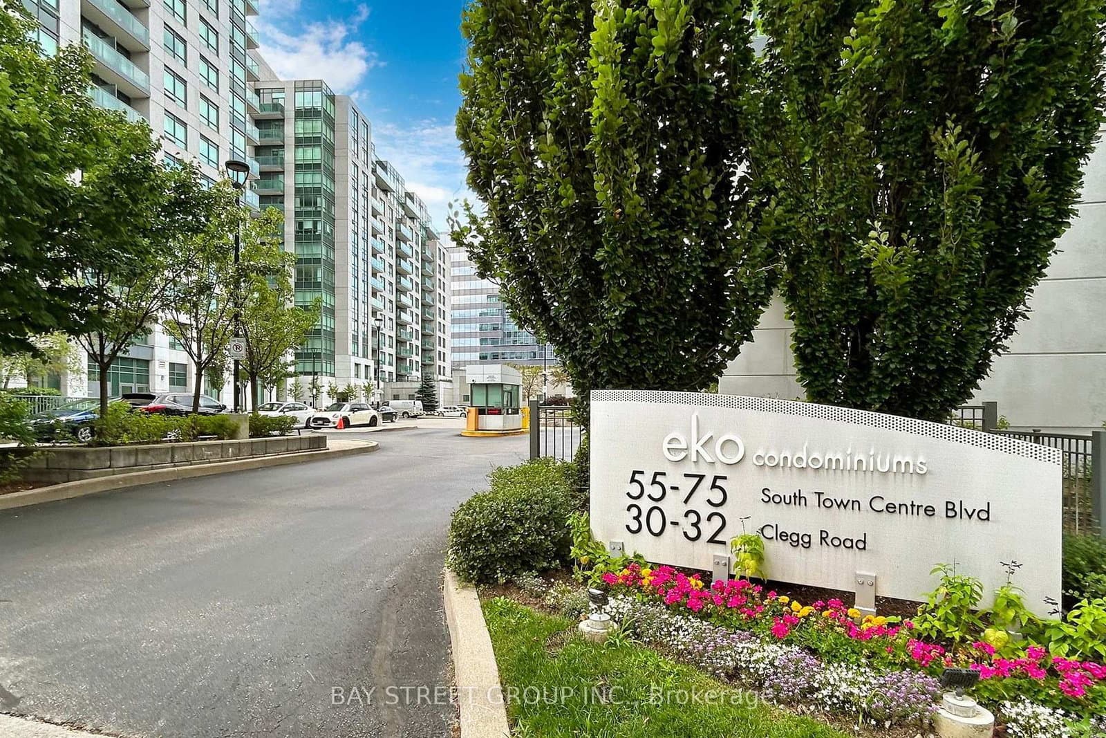#612 - 55 South Town Centre Boulevard