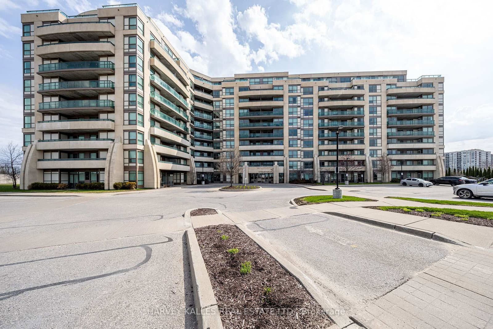 #317 - 75 Norman Bethune Avenue