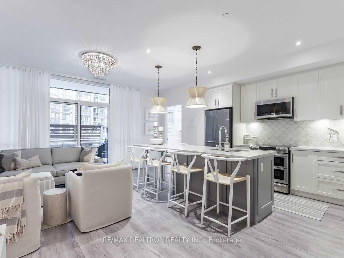 375 Sea Ray Avenue, Unit 118