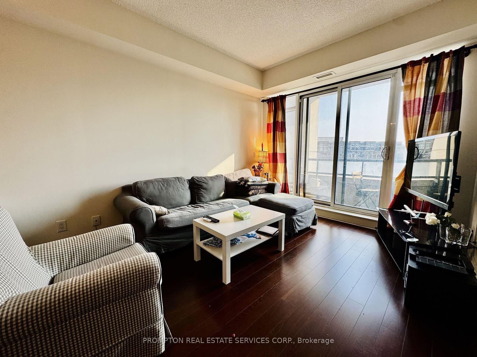 #503 - 111 UPPER DUKE Crescent